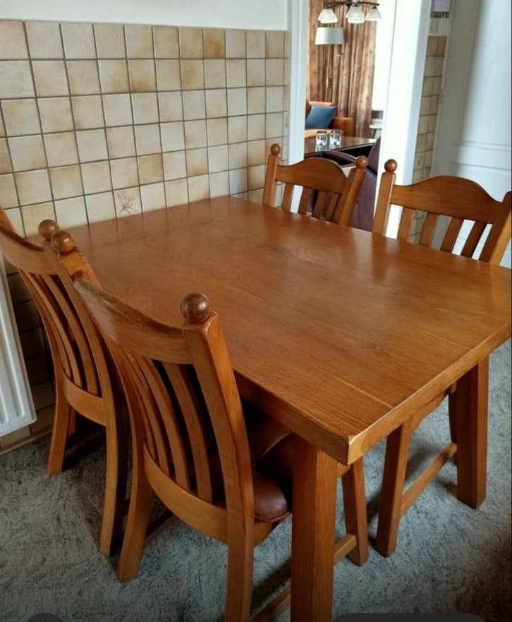 Gratis eethoek. Graag zsm weg! +31 6 23 85 73 69, Ophalen, Gebruikt, 100 tot 150 cm, 150 tot 200 cm