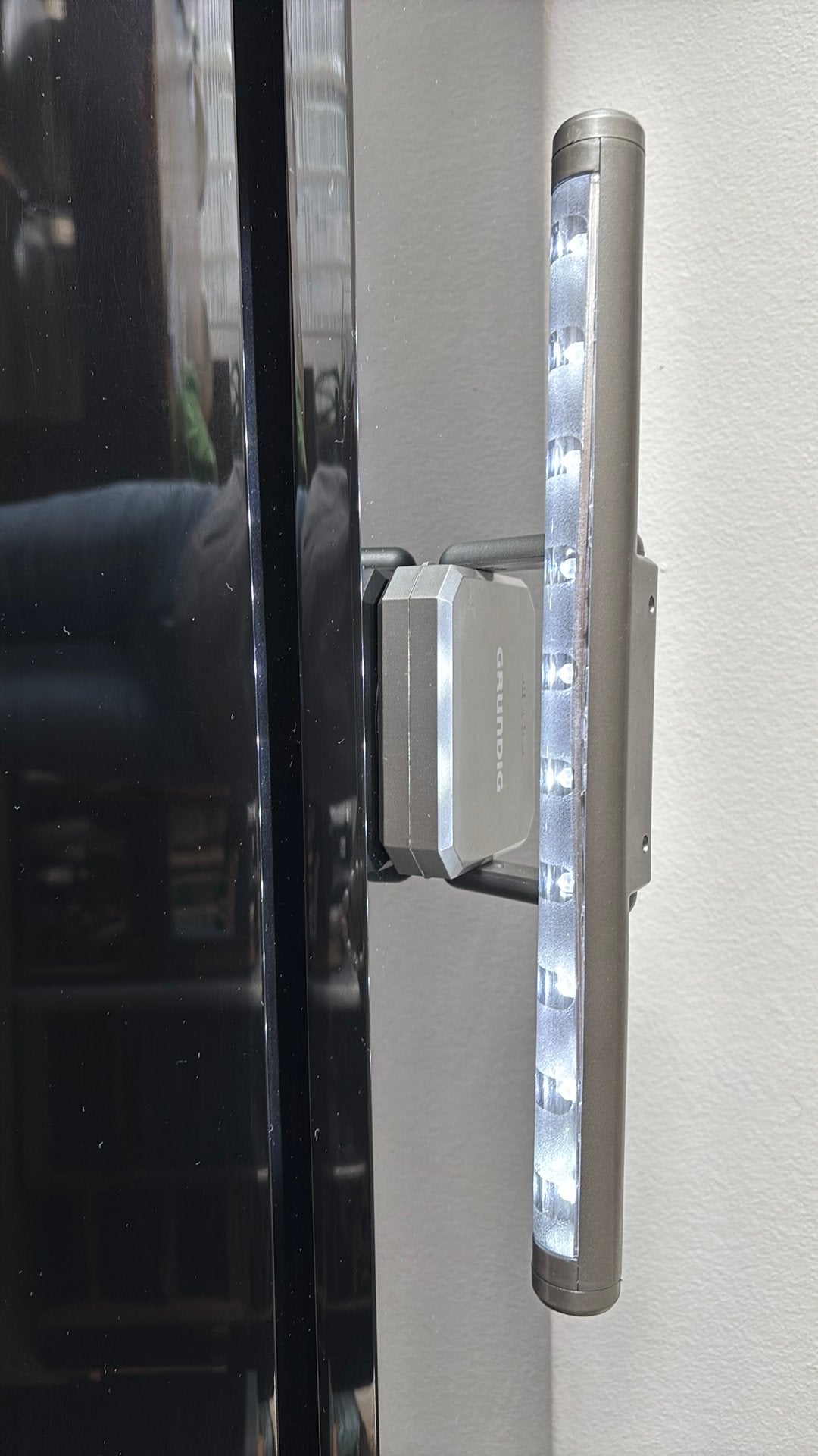 Grundig Led lampje, Overige merken, Ophalen of Verzenden, Zo goed als nieuw, Grijs