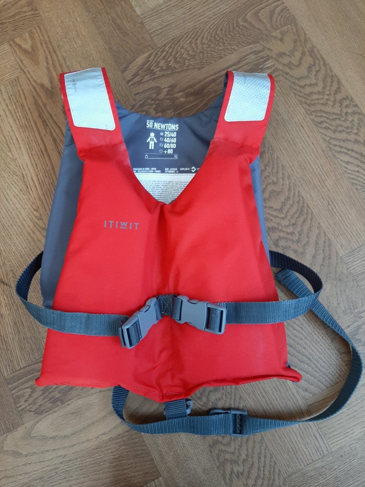 Decathlon Itiwit zwemvest 25-40 kg, Ophalen of Verzenden, Zo goed als nieuw