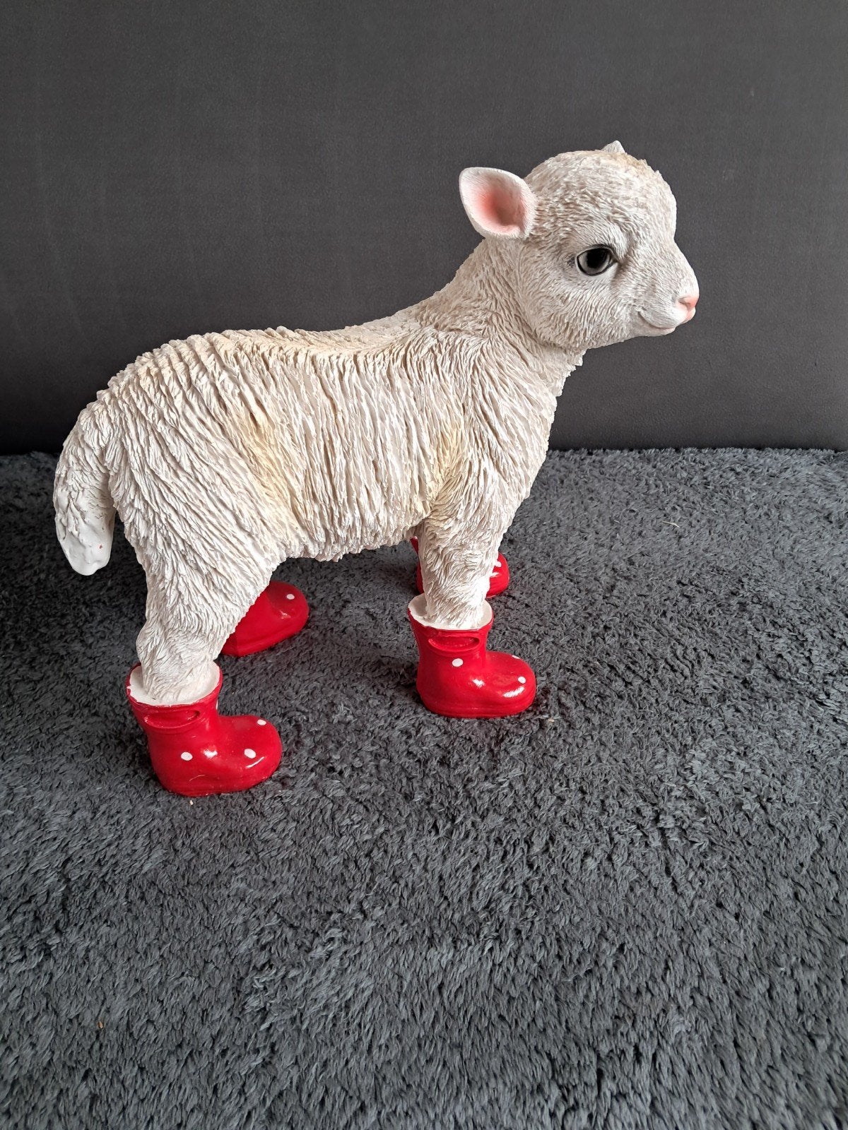 mooi beeld van een schaapje te koop, Ophalen of Verzenden, Nieuw, Dier