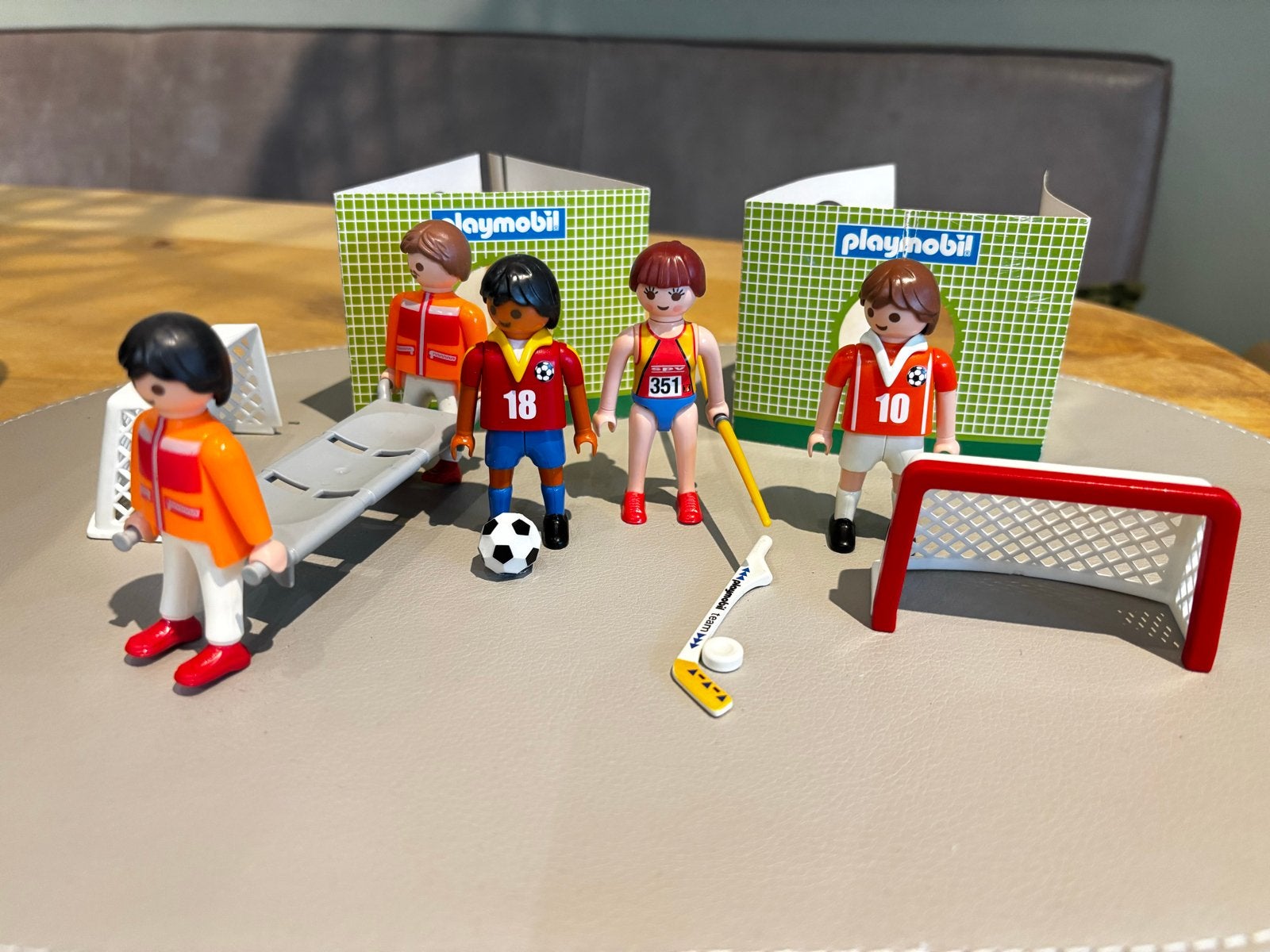 Playmobil Sport: Voetbal, IJshockey, Ophalen of Verzenden, Gebruikt, Jongen of Meisje