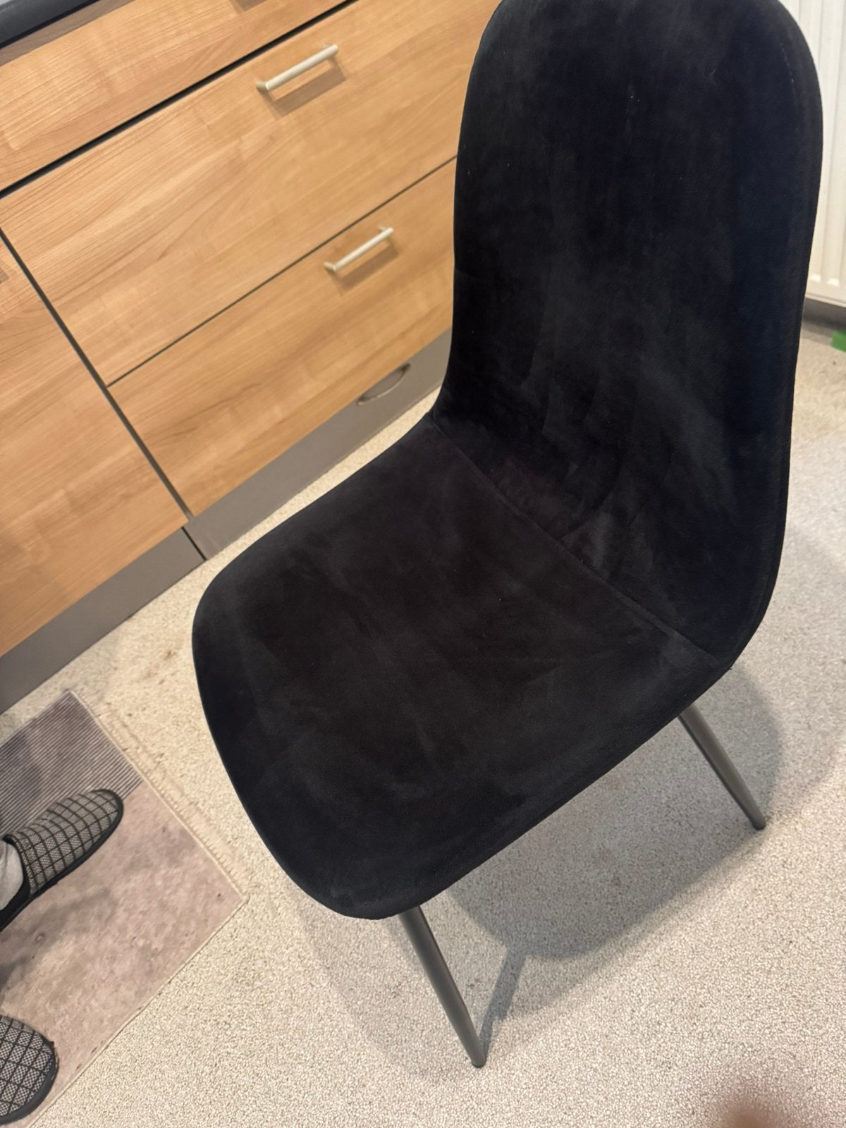 Hang kast en zwarte stoelen, Ophalen of Verzenden, Zo goed als nieuw, Zwart, Vijf, Zes of meer stoelen
