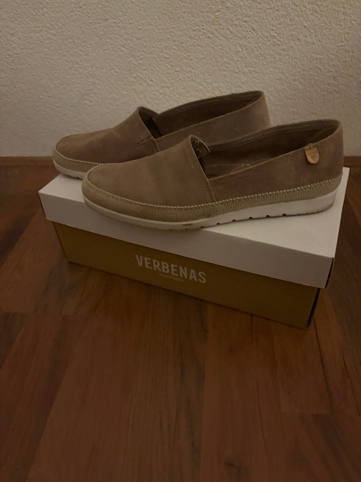 Verbenas Noa Espadrilles - Maat 37  (1 keer gedragen), Kleding | Dames, Schoenen, Ophalen, Nieuw, Beige, Espadrilles of Moccasins