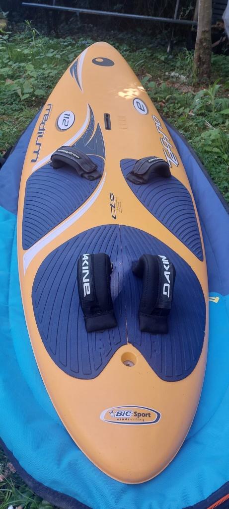 Windsurfset BIC, zeer compleet, Ophalen, 250 tot 300 cm, Gebruikt, 5 tot 6.5 m²