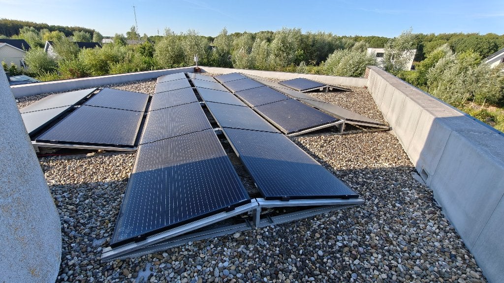 ZONNEPANELEN 30x à 320W, OMVORMER, DRAGERS 15° VOOR PLAT DAK, Doe-het-zelf en Verbouw, Zonnepanelen en Toebehoren, Ophalen, Gebruikt