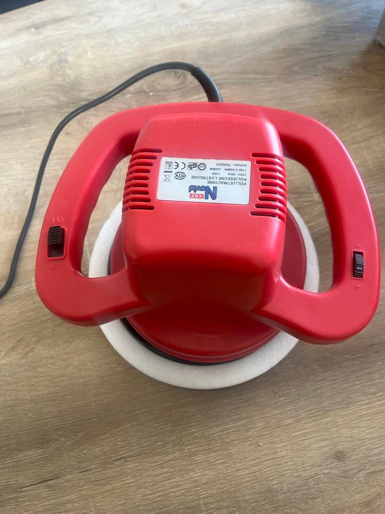 Polijstmachine 240MM - Nieuw in doos, Ophalen, Zo goed als nieuw, Minder dan 700 watt, Overige typen