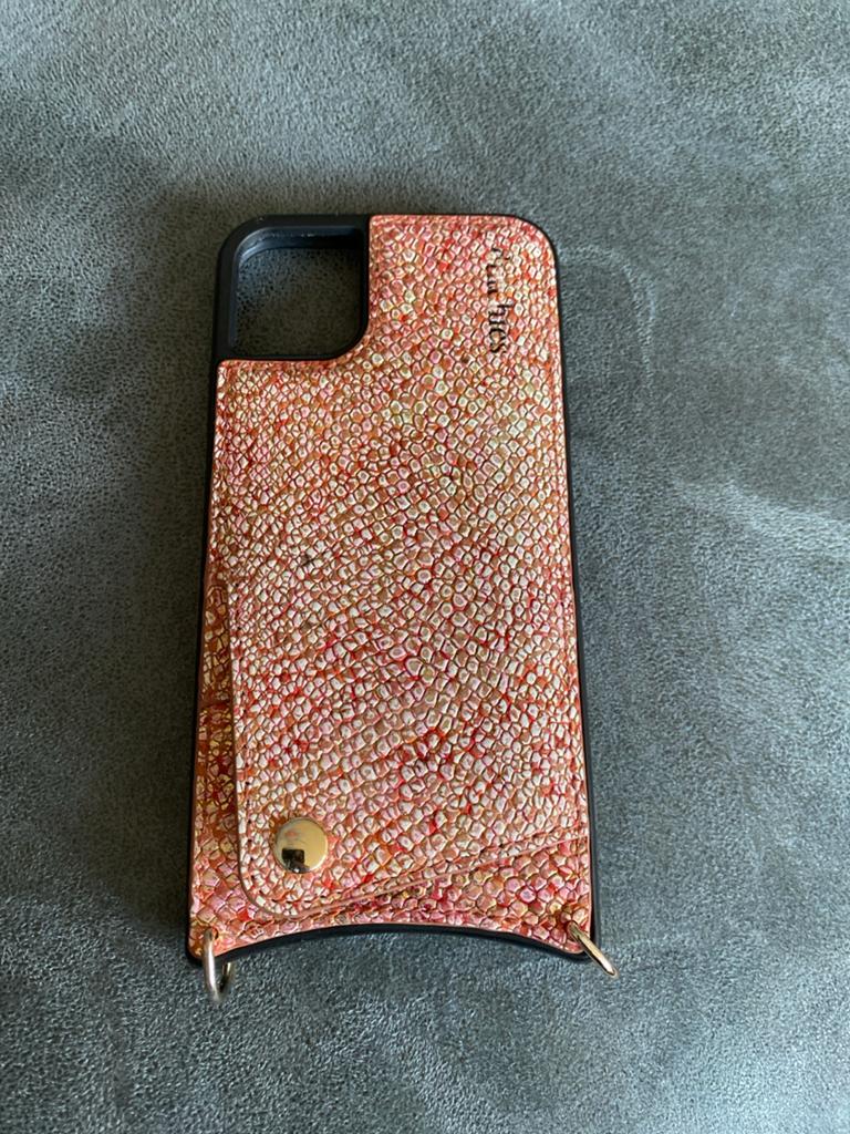 Stijlvol hoesje van dutchies voor iPhone 11 met pasjeshouder, IPhone 11, Gebruikt, Overige merken, Hoesje of Tasje
