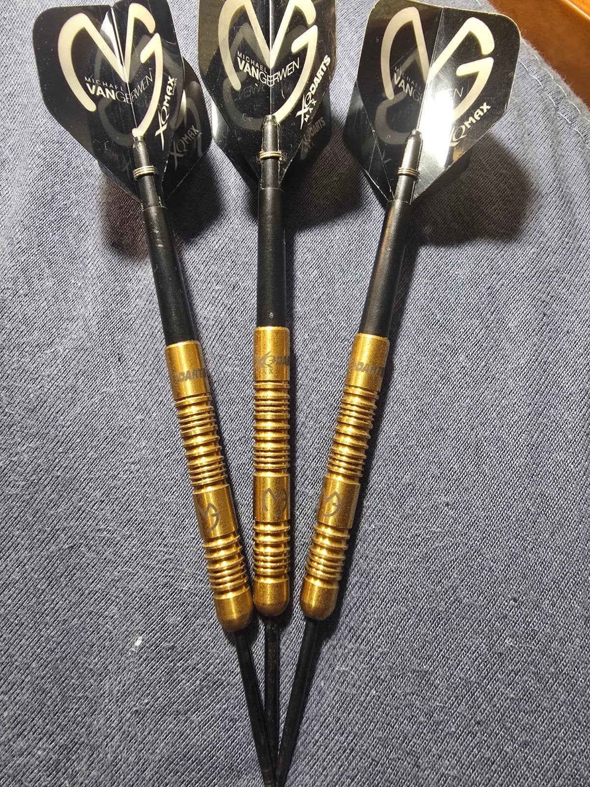 Michael van Gerwen XQMax Gold, Ophalen of Verzenden, Pijlen