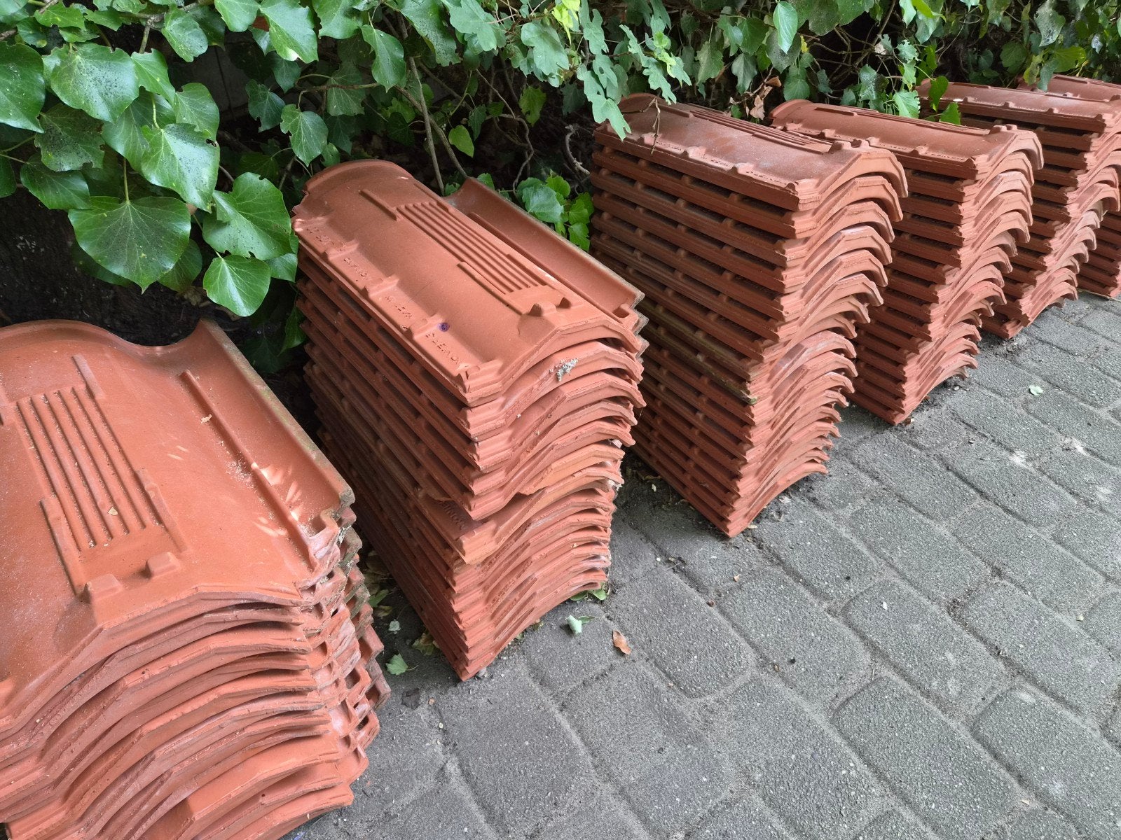 160 Monier S Sneldek keramische dakpannen natuurrood, Ophalen, Steen of Klei, Zo goed als nieuw, 15 m² of meer