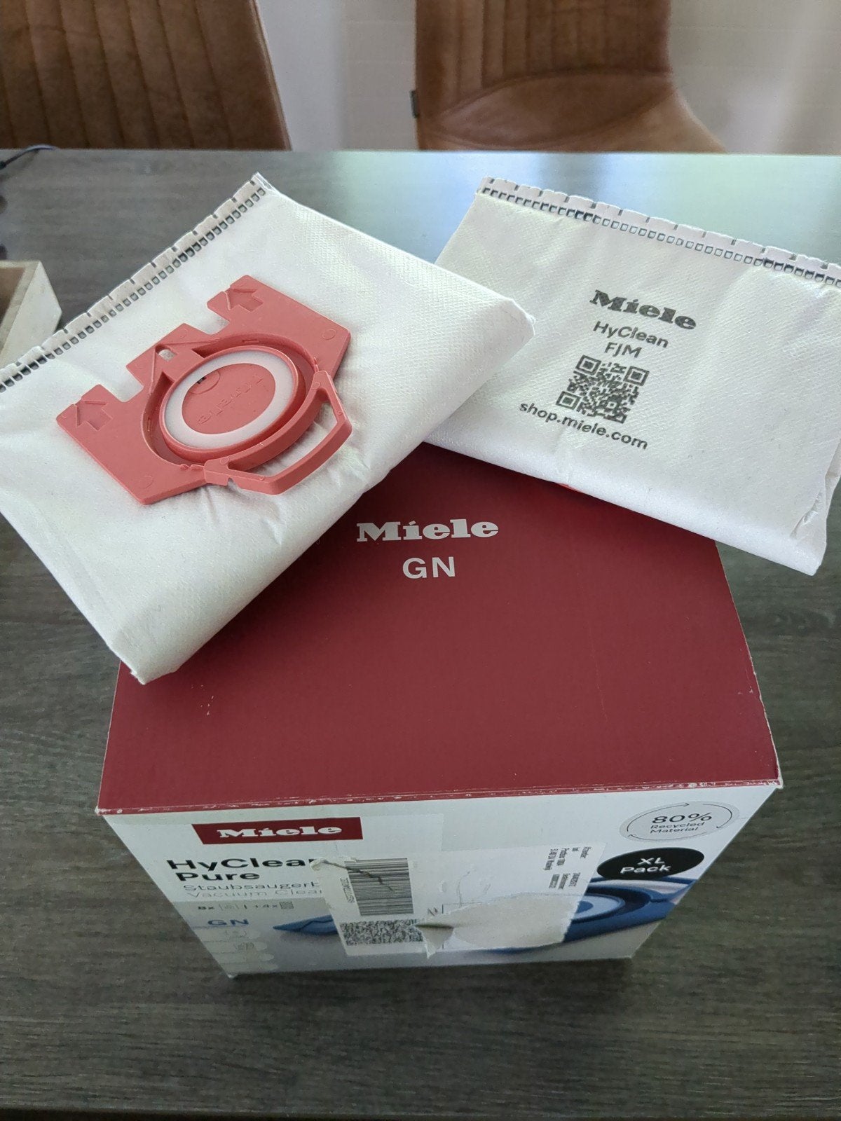 Miele HyClean Pure GN stofzuigerzakken (4 stuks), Witgoed en Apparatuur, Ophalen, Nieuw, Stofzak, Miele