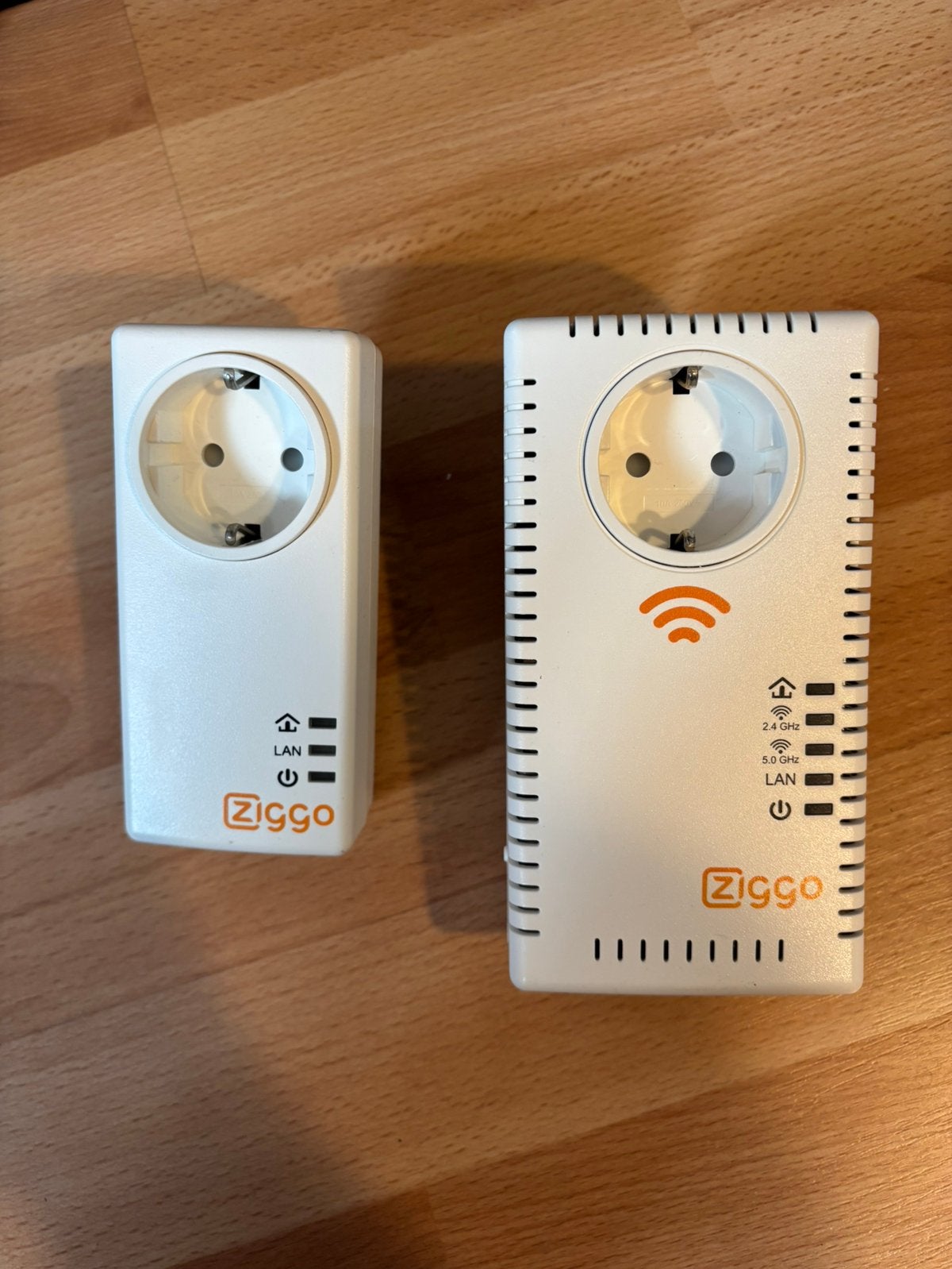 Ziggo Powerline WiFi-adapters – complete set, Ophalen of Verzenden, Gebruikt