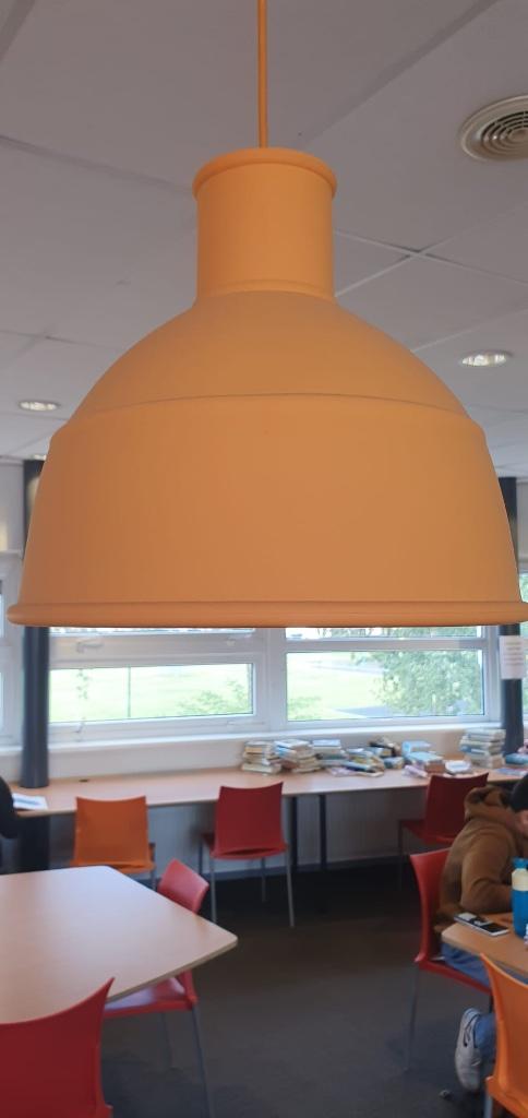 Hanglamp Design in rood of oranje, Kunststof, Gebruikt, Ophalen of Verzenden, Modern