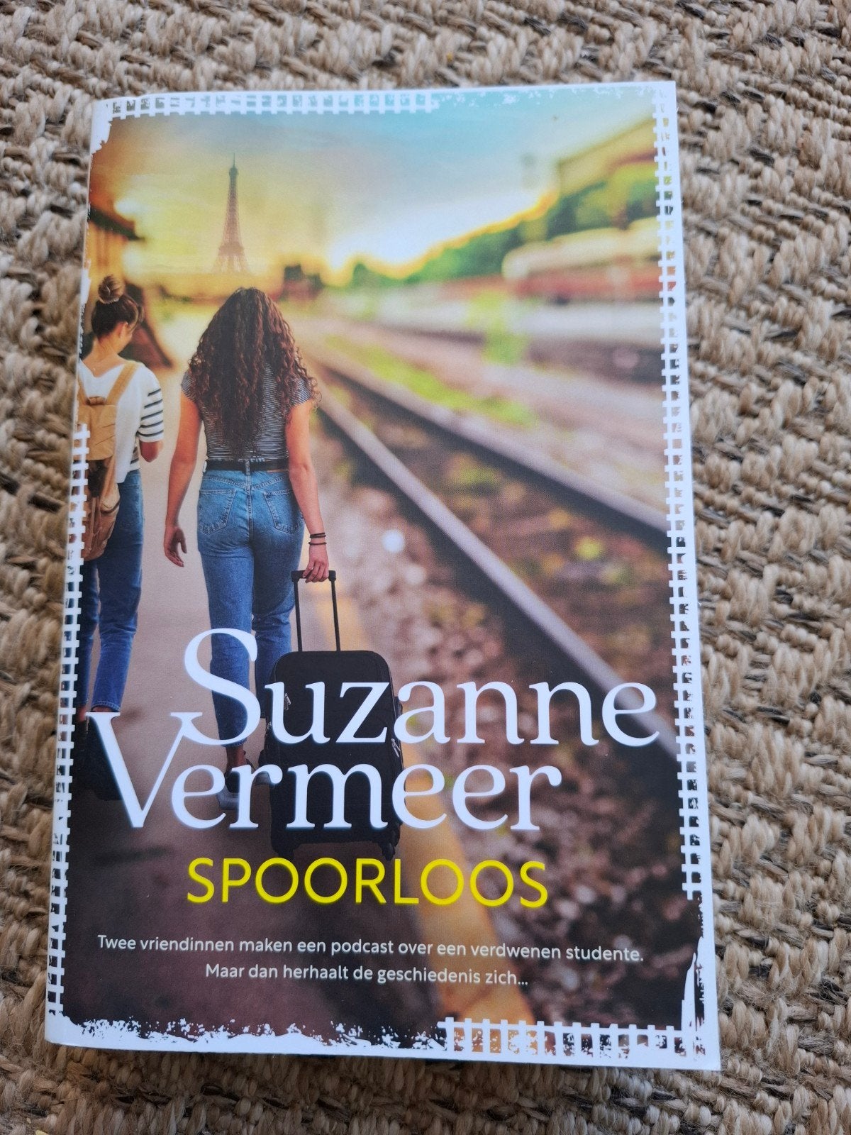 boek Spoorloos van Suzanne vermeer, Ophalen of Verzenden, Nieuw, Suzanne Vermeer