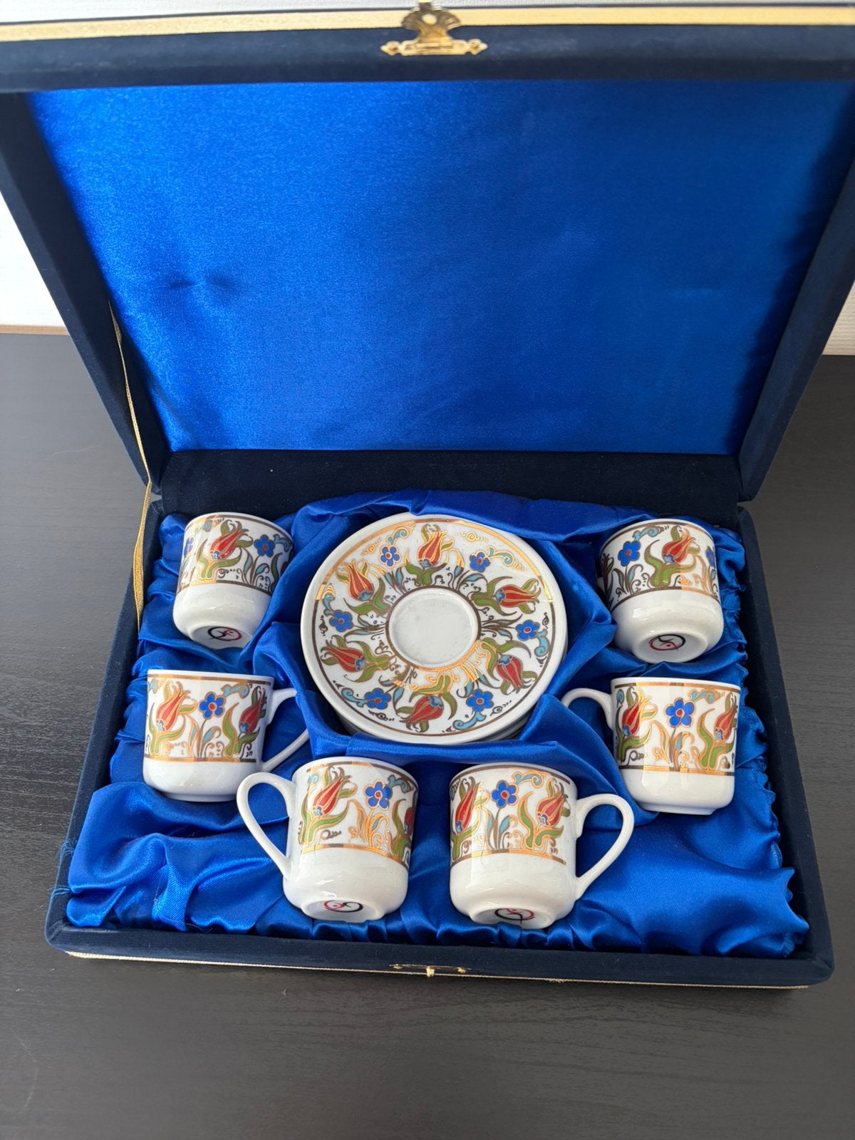 Turkse koffieservies, Ophalen