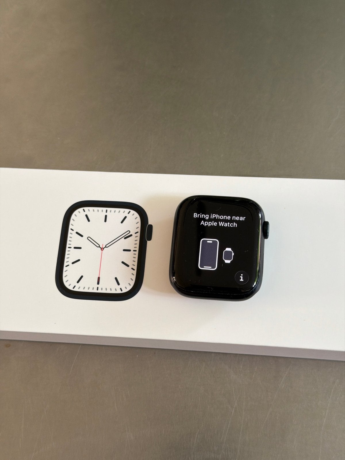 Apple Watch Series 7 45mm Midnight Aluminium, Zwart, IOS, Ophalen of Verzenden, Zo goed als nieuw