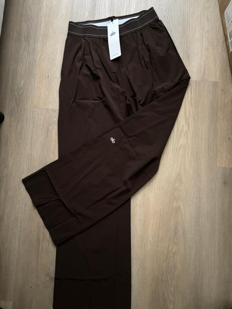 Alo broek, Kleding | Dames, Sportkleding, Ophalen of Verzenden, Zo goed als nieuw, Maat 38/40 (M), Bruin
