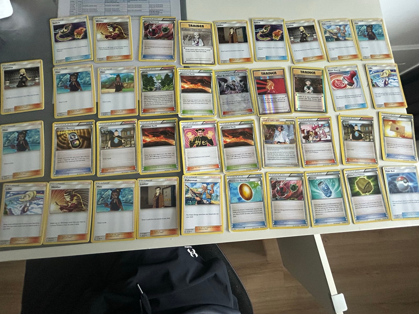 Pokémon kaarten met box(mogen snel weg voor goedkoop), Ophalen of Verzenden, Gebruikt, Meerdere kaarten
