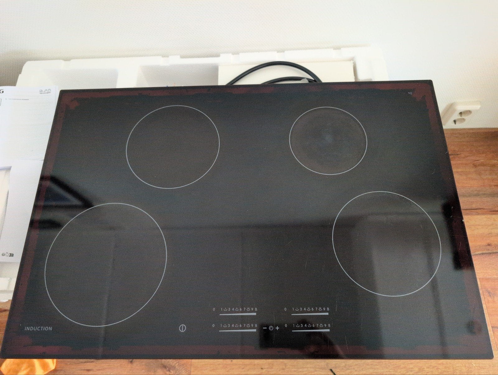 Ikea Inductie Kookplaat 701.560.50 - 4 zones, timer, boost, Witgoed en Apparatuur, Ophalen, Gebruikt, 60 cm of meer, 4 kookzones