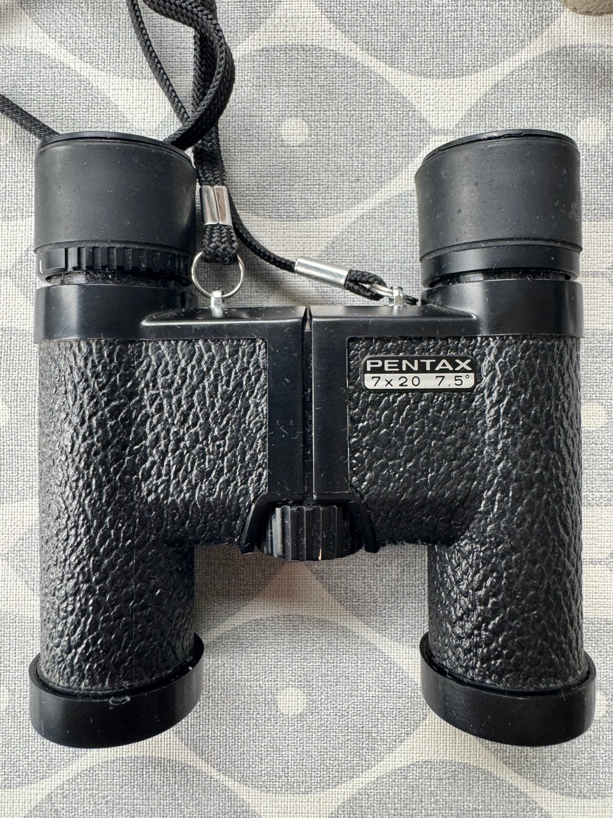Vintage Pentax verrekijker 7x20 7.5, Minder dan 8x, Zo goed als nieuw, Met hoes of tas, Porro (met knik)