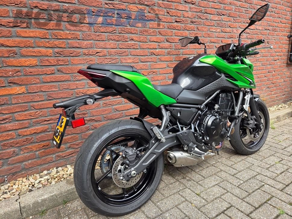 KAWASAKI Z650 S 2026, 2 cilinders, 649 cc, Bedrijf, Onbekend