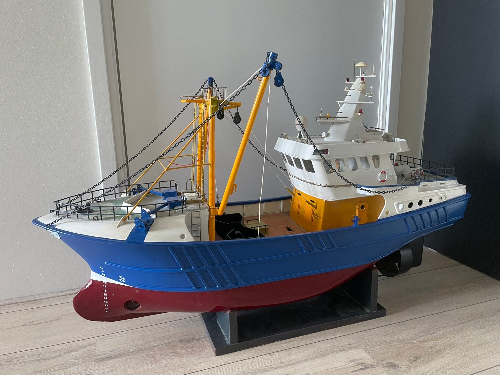 Viskotter, Ophalen, Zo goed als nieuw
