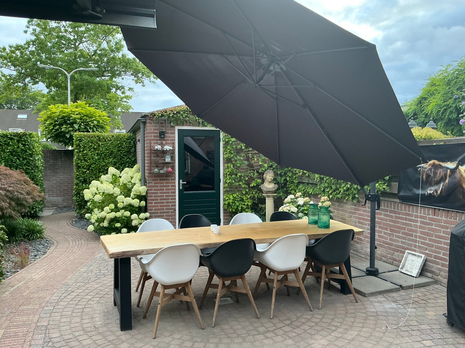 Parasol grijs, bovenkant verkleurd., Tuin en Terras, Ophalen, Gebruikt