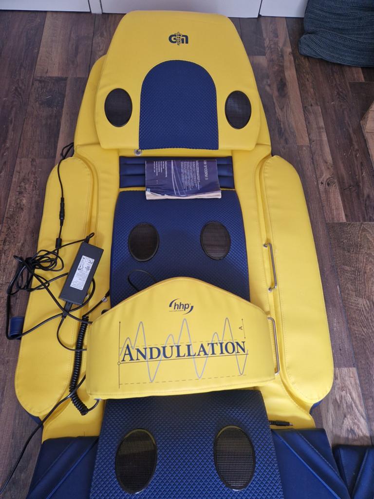 HHP Andulatiematras VM 9100RM III, Sport en Fitness, Massageproducten, Ophalen, Zo goed als nieuw, Apparaat