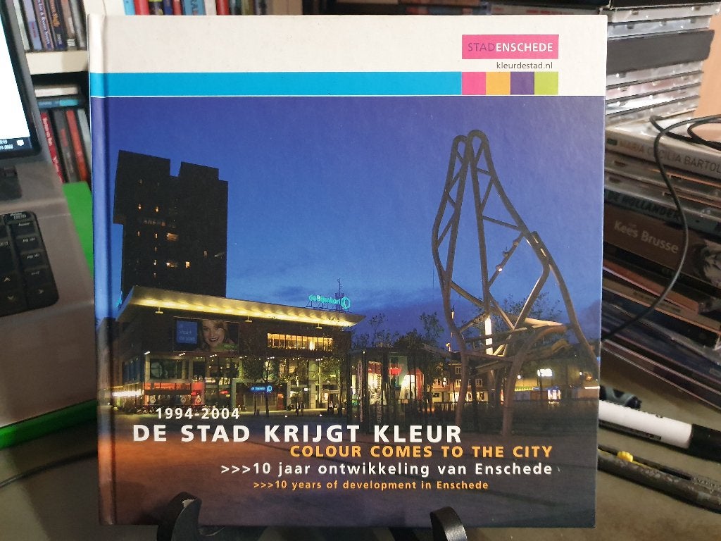 De Stad krijgt kleur, 1994 - 2004 (Enschede), Ophalen, Zo goed als nieuw