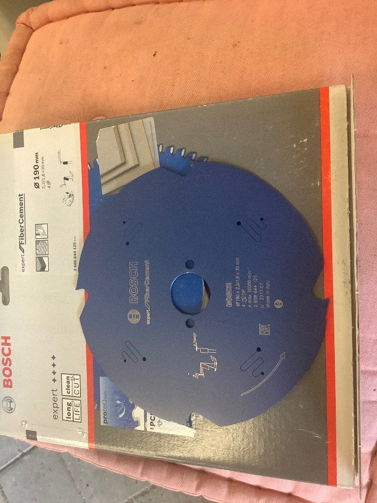 Zaagblad voor cementgebonden platen. Bosch, Cirkelzaag, Nieuw, Ophalen of Verzenden, 30 tot 70 mm