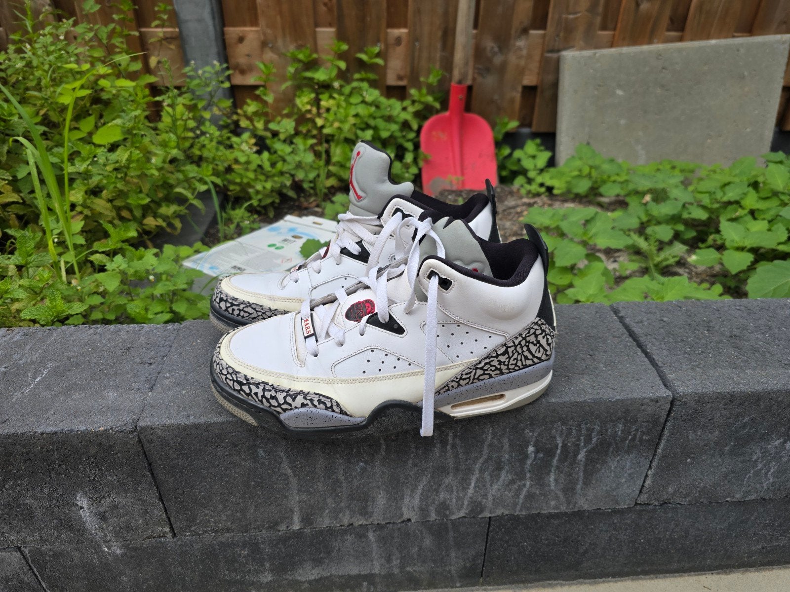 Nike Air Jordan Spizike sneakers maat 42.5, Ophalen, Wit, Sneakers of Gympen, Gedragen