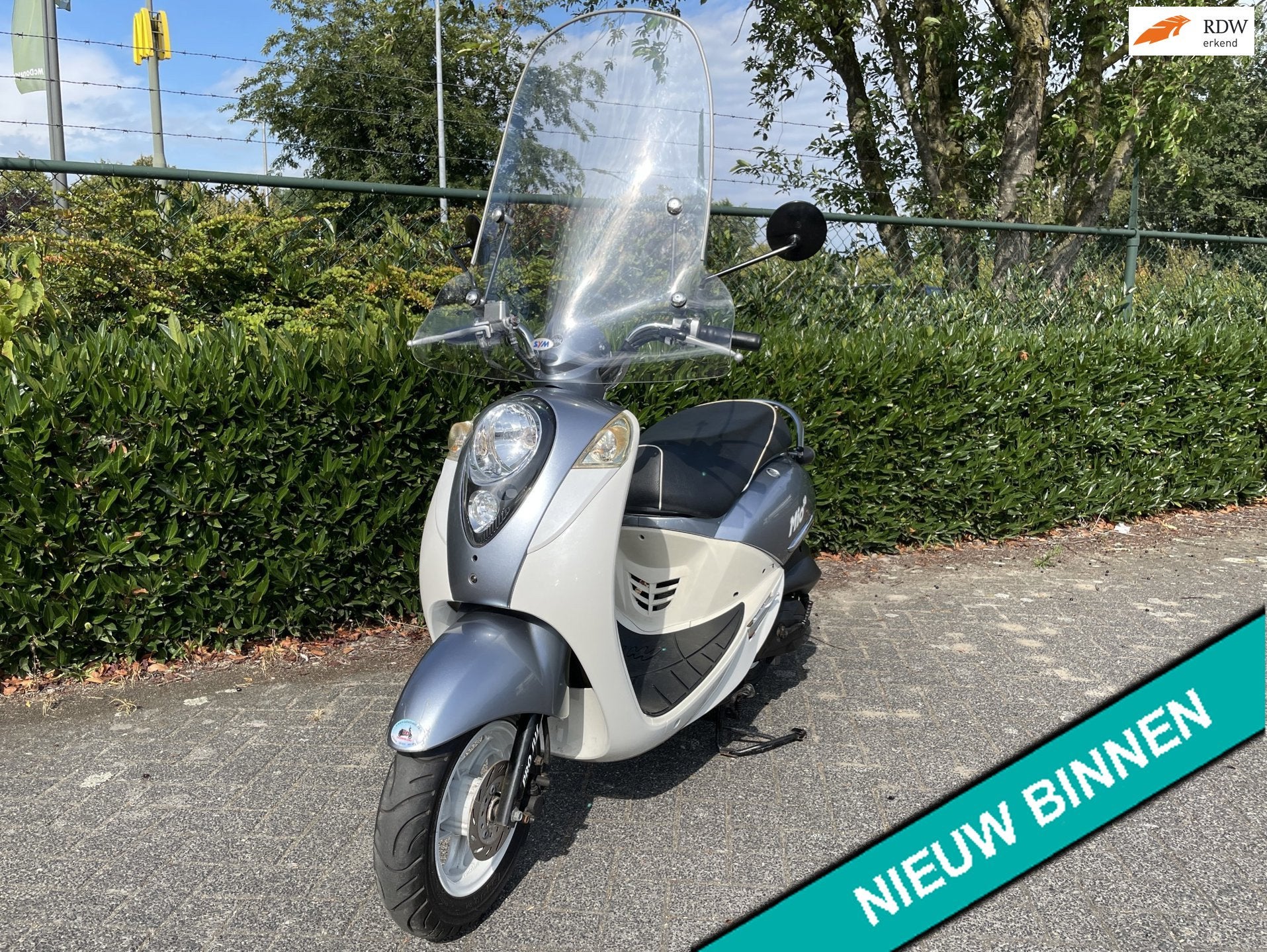 SYM Mio 50 Scooter Windscherm Hoog BETAAL met in3, Mio, S, Benzine, 50 cc