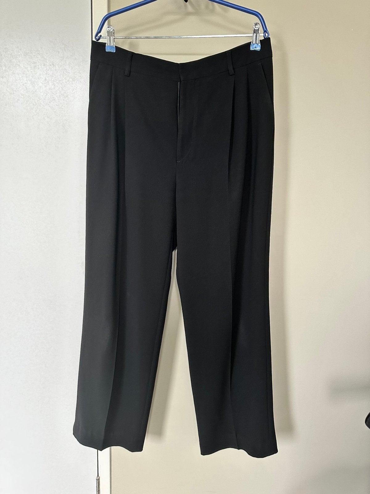 Pleated trouser Filippa K, Maat 38/40 (M), Zwart, Ophalen of Verzenden, Zo goed als nieuw