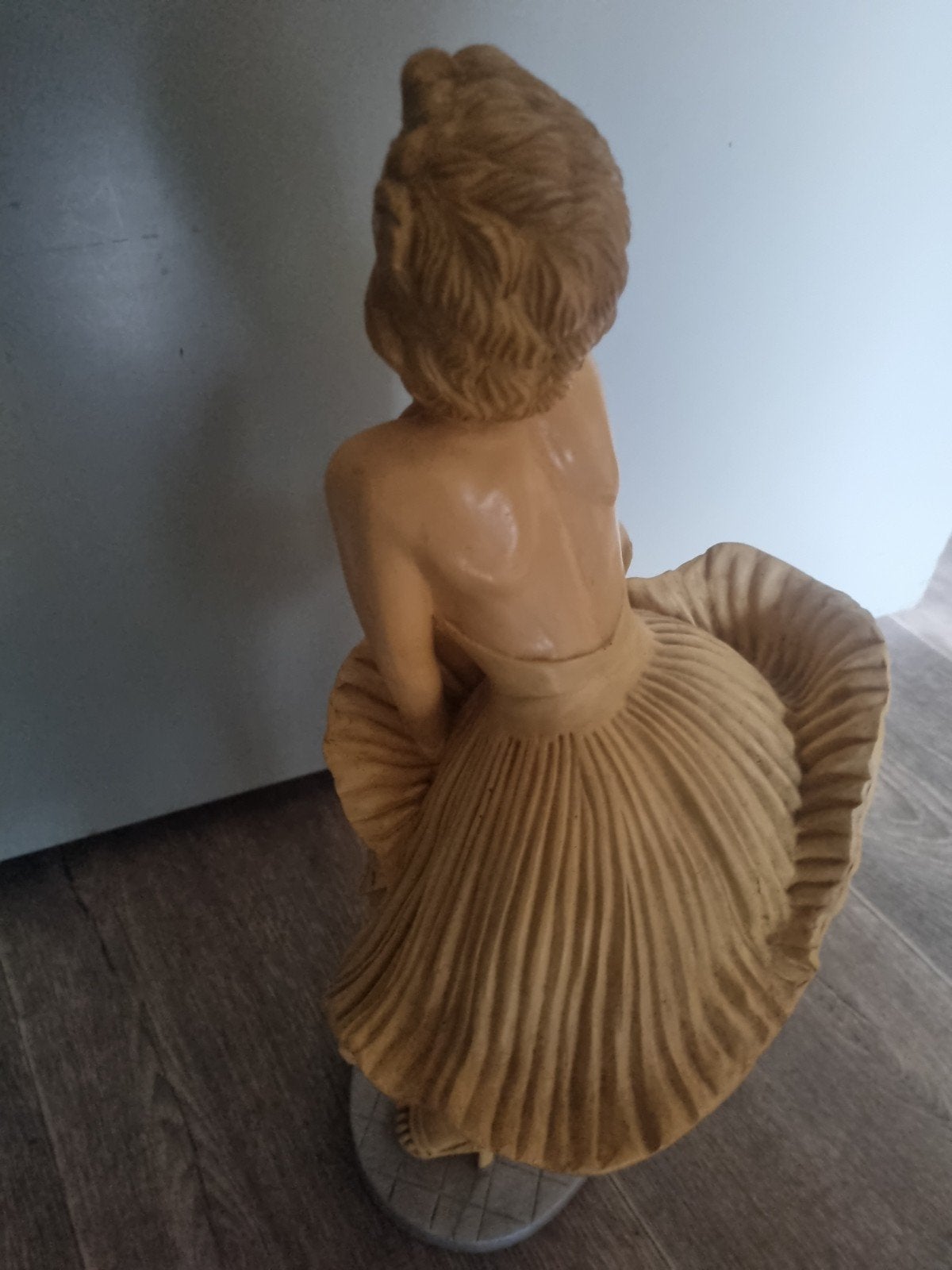 Marilyn Monroe beeld, Ophalen