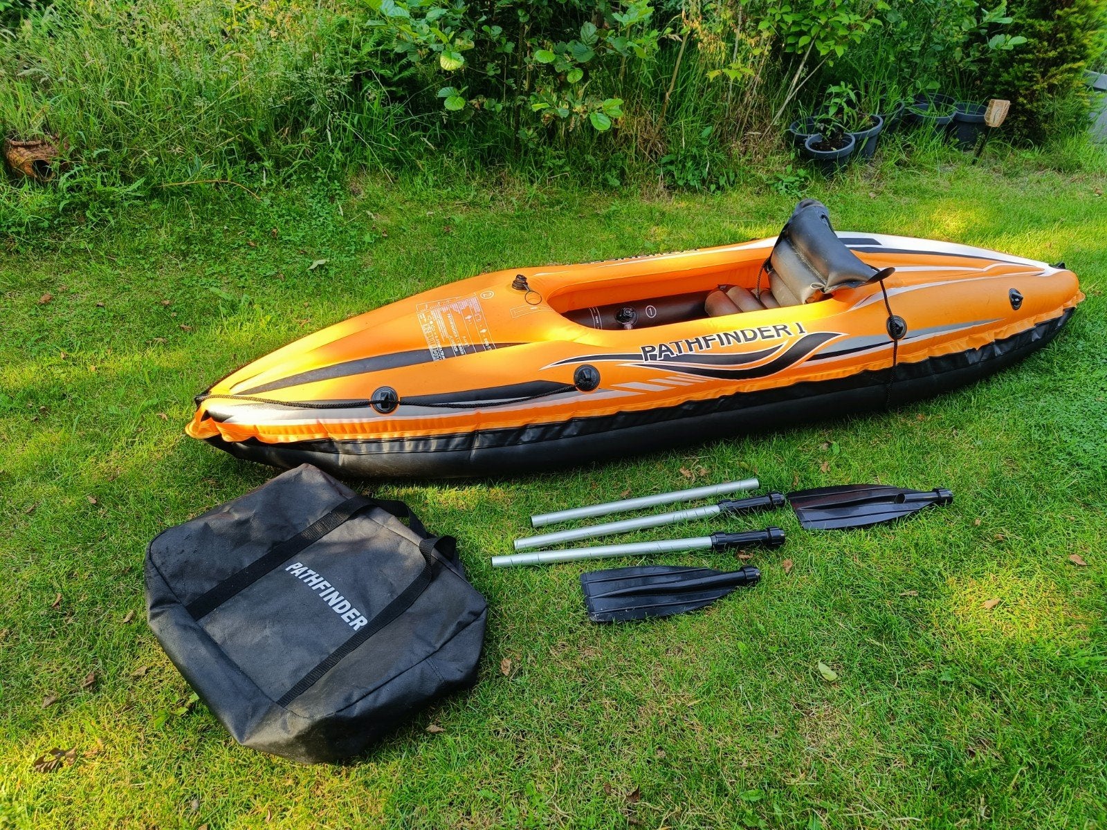 Opblaasbare kano Pathfinder 1 met peddel en tas, Watersport en Boten, Kajaks, Ophalen, Opblaasbaar, Gebruikt, 1-persoons