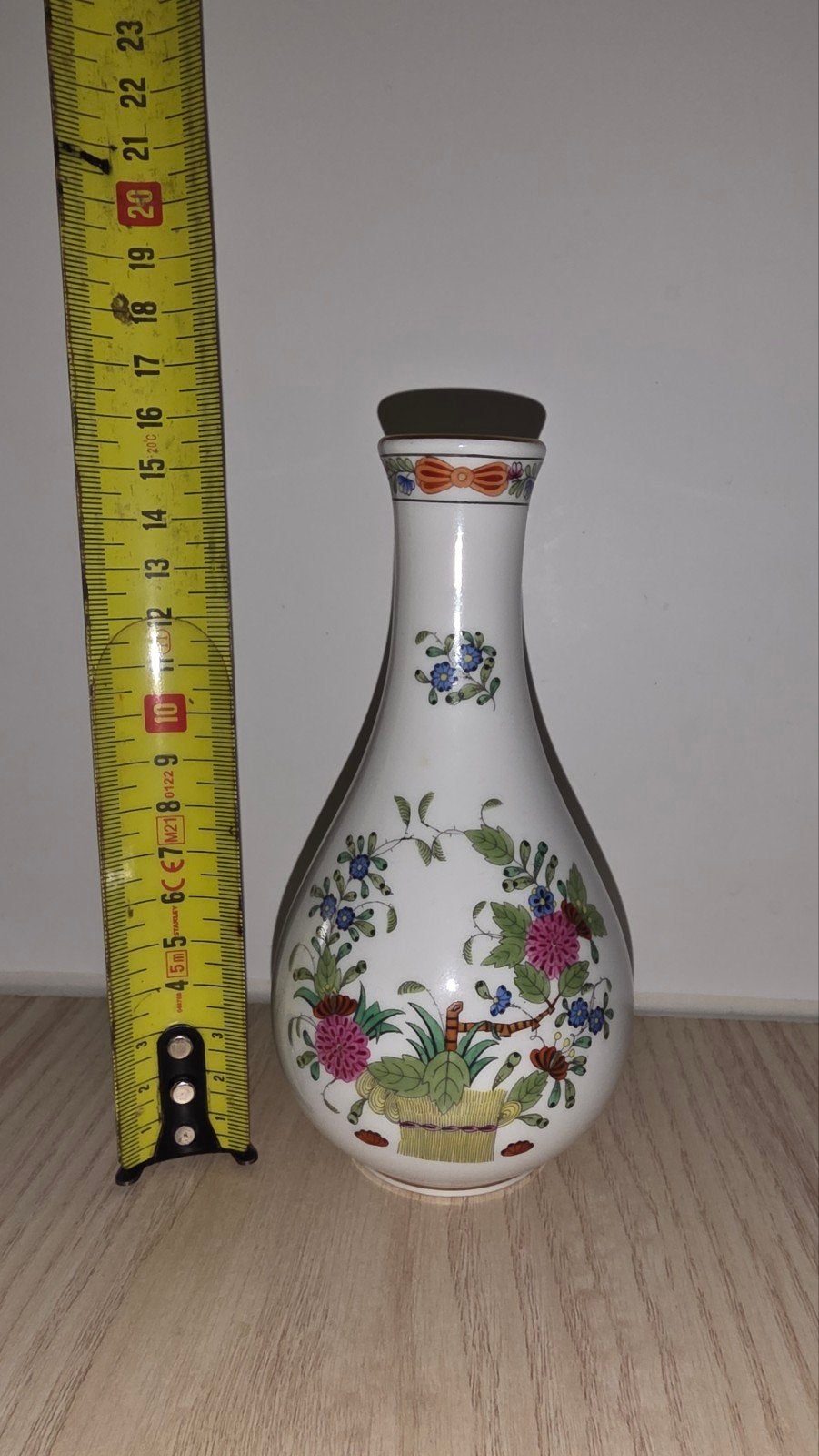 Herend Hongaarse handgeschilderde vaas, bloemmotief, Antiek en Kunst, Antiek | Vazen, Ophalen of Verzenden