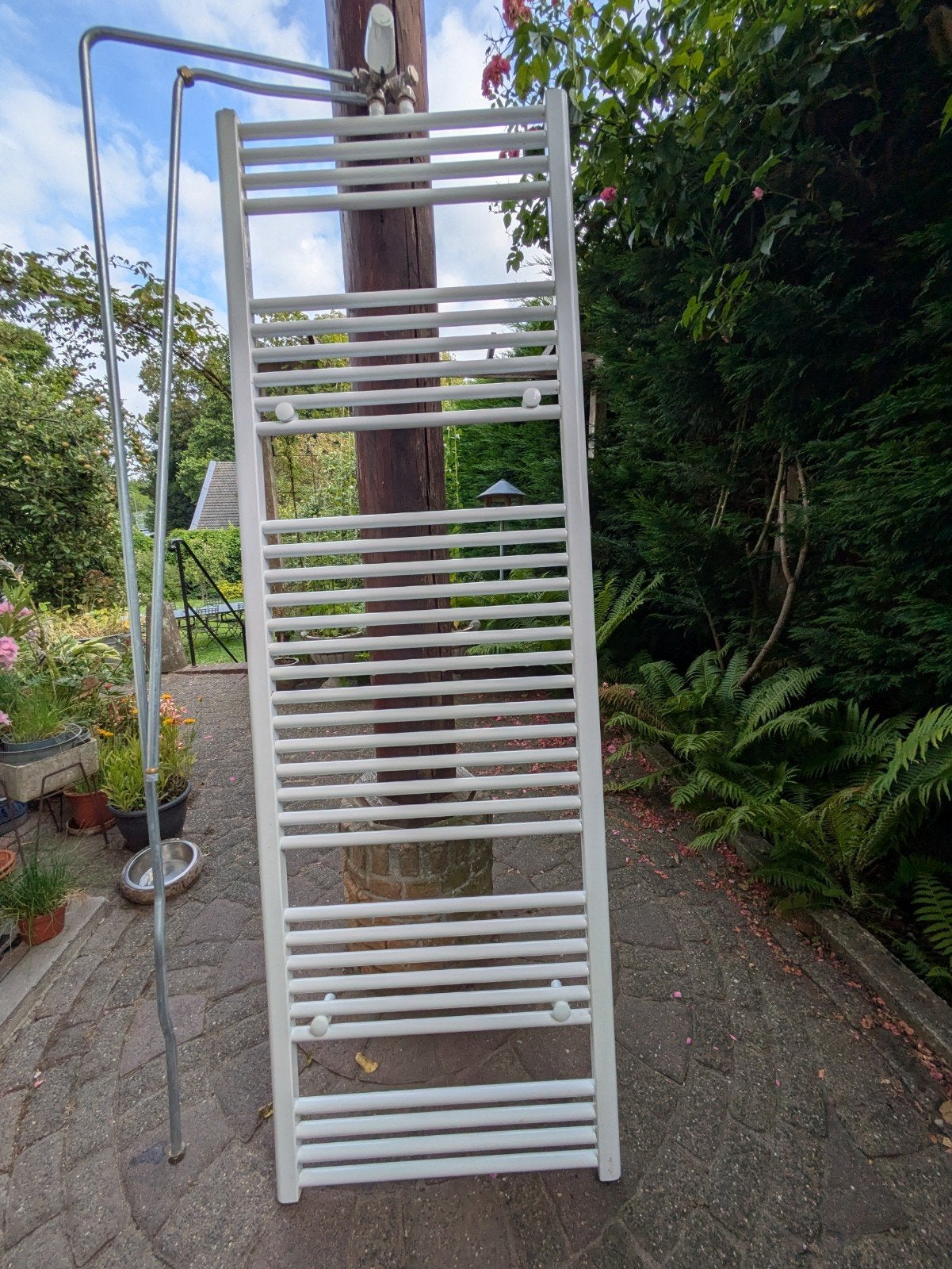 Witte stalen designradiator met Heimeier thermostaat kraan., Doe-het-zelf en Verbouw, Verwarming en Radiatoren, Ophalen, Radiator