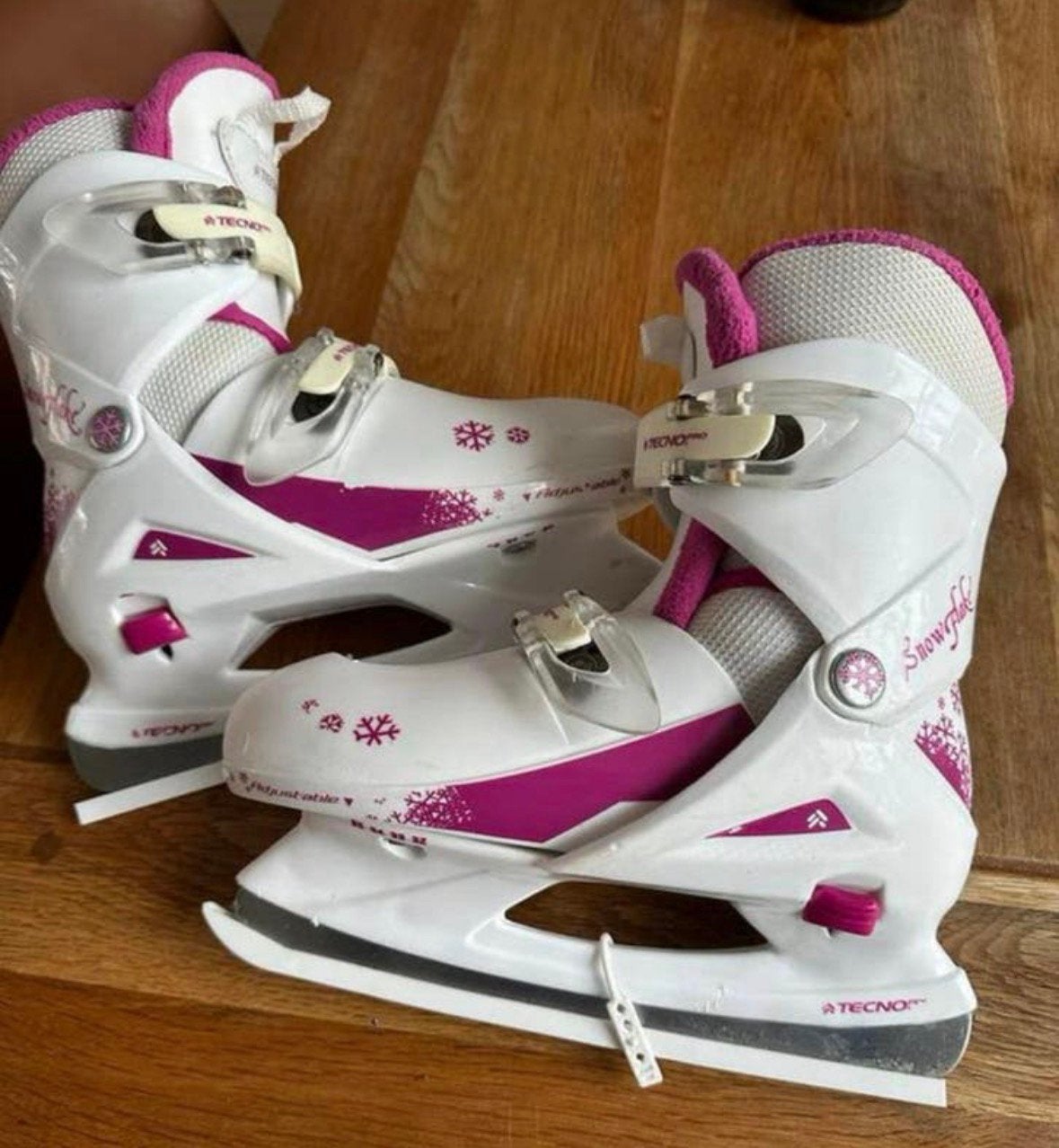 Tecno Pro Snowflake verstelbare kinderschaatsen maat 32-35, Overige merken, Ophalen of Verzenden, Zo goed als nieuw, IJshockeyschaatsen