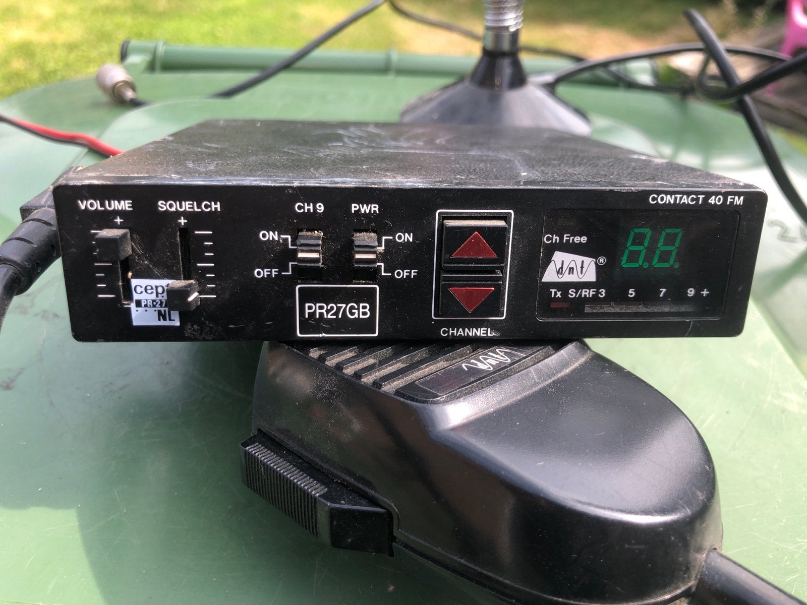 DNT Contact 40FM CB-radio met microfoon, Telecommunicatie, Zenders en Ontvangers, Ophalen of Verzenden, Gebruikt, Zender en Ontvanger