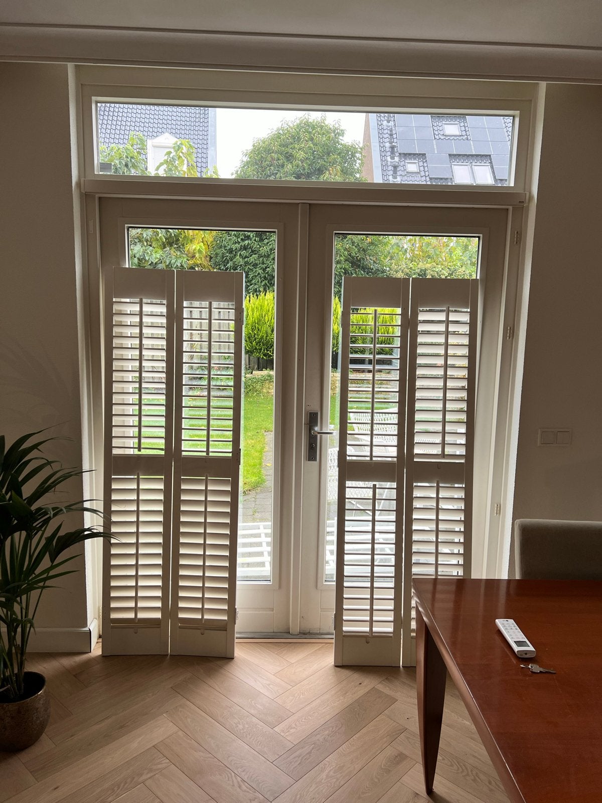 Witte houten shutters - Volledig hout, Ophalen, Gebruikt, Wit, 50 tot 100 cm