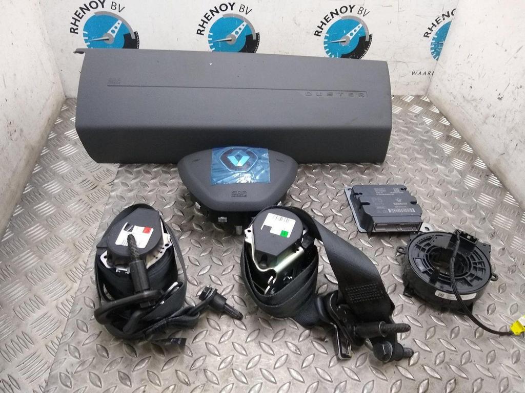 DACIA DUSTER AIRBAG SET 2019, Ophalen of Verzenden, Gebruikt, Stiba lid