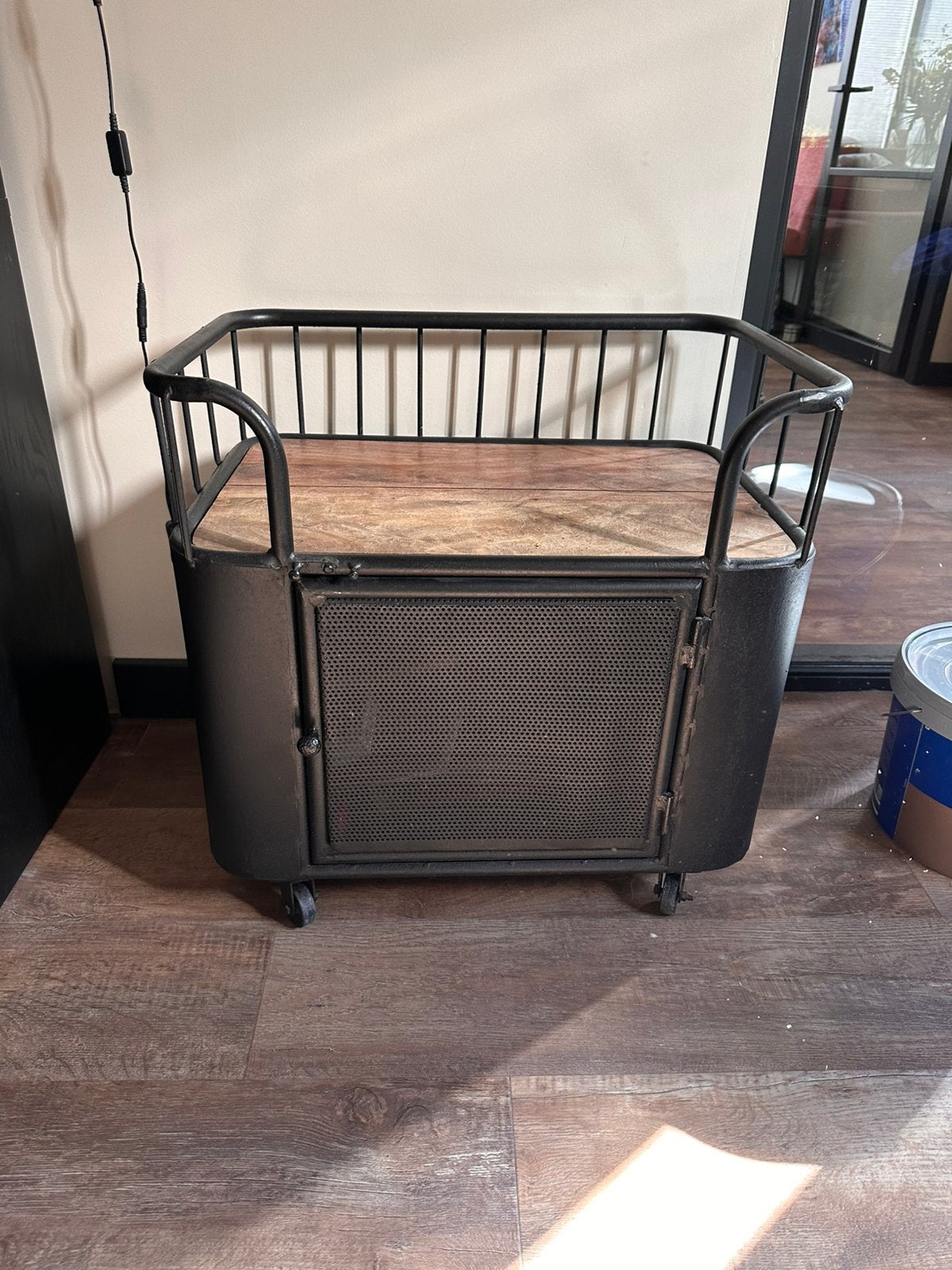 Industrieel opbergkastje op wielen 60x60 cm, Huis en Inrichting, Ophalen, 50 – 75, 50 tot 100 cm, Zo goed als nieuw
