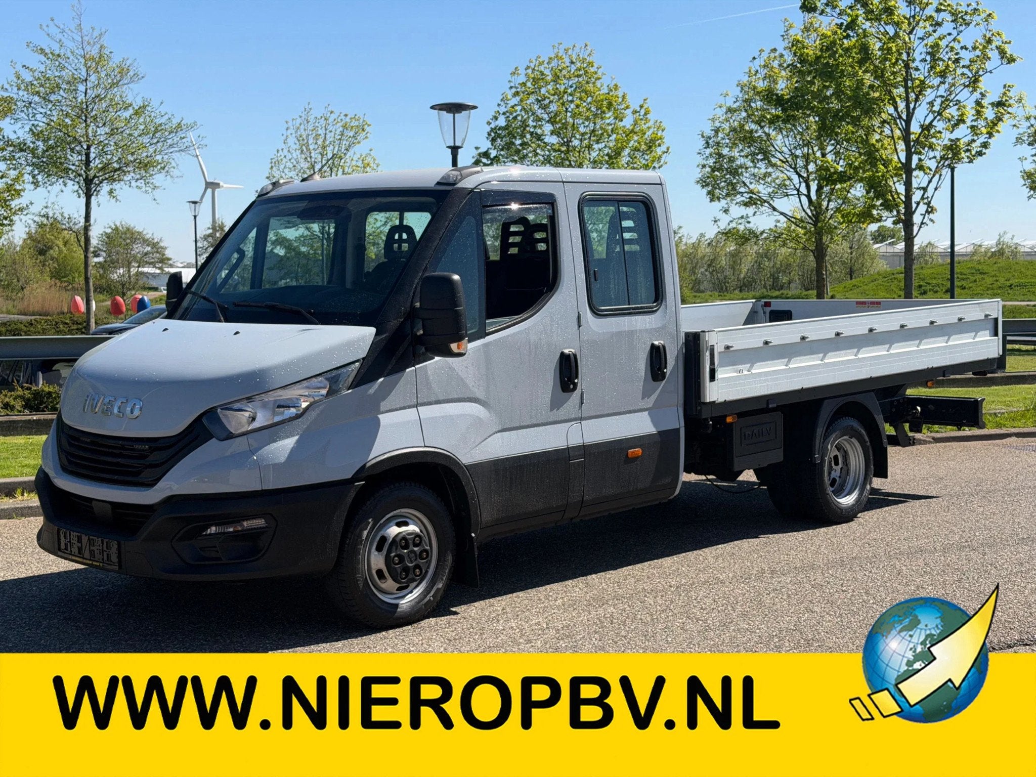 Iveco Daily 35C18 Dubbelcabine Openlaadbak Automaat Airco Cr, Auto's, Automaat, Gebruikt, Euro 6, Iveco