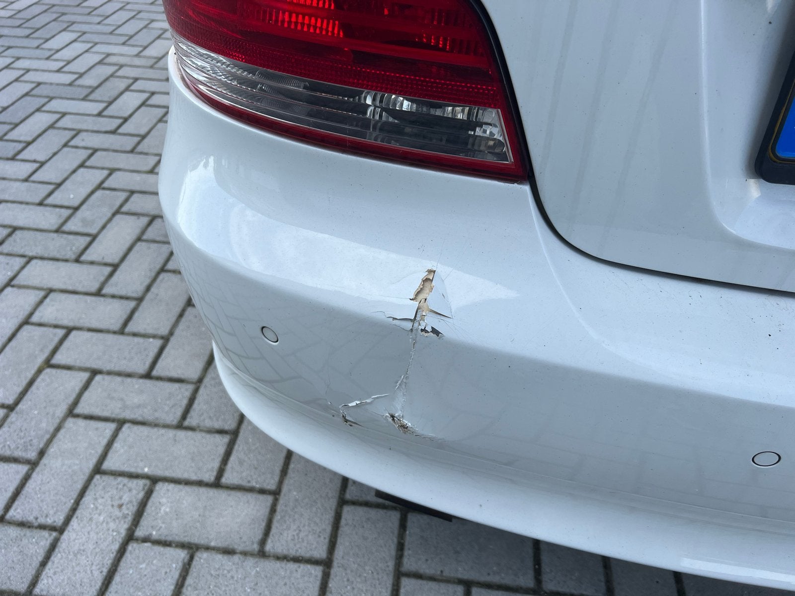 Foto 8 van BMW 1-Serie 2.0 118I Cabrio 2009 Wit
