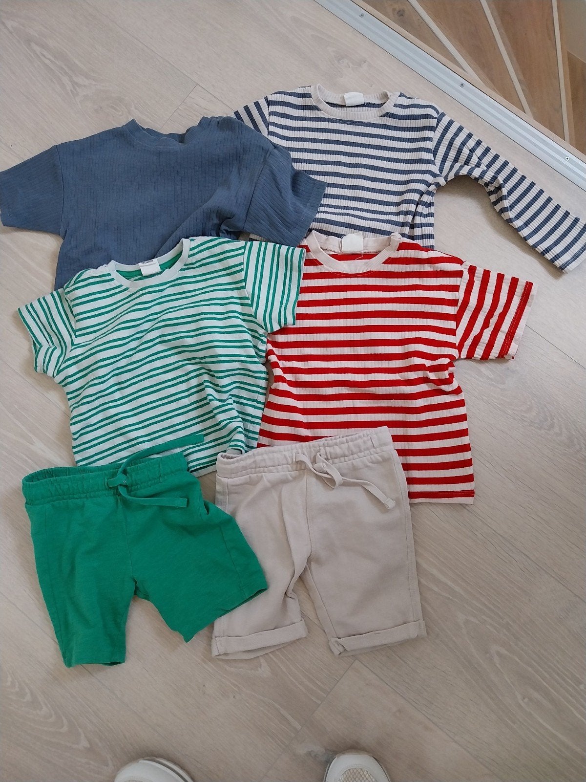 leuk Hema  jongens kleding pakket, 86/ 92, Kinderen en Baby's, Babykleding | Baby-kledingpakketten, Ophalen of Verzenden, Zo goed als nieuw