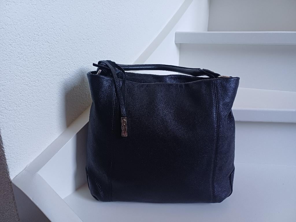 GIANNI CHIARINI TAS ZWART LEER I.Z.G.ST (ZIE FOTO'S), Sieraden, Tassen en Uiterlijk, Tassen | Damestassen, Ophalen of Verzenden