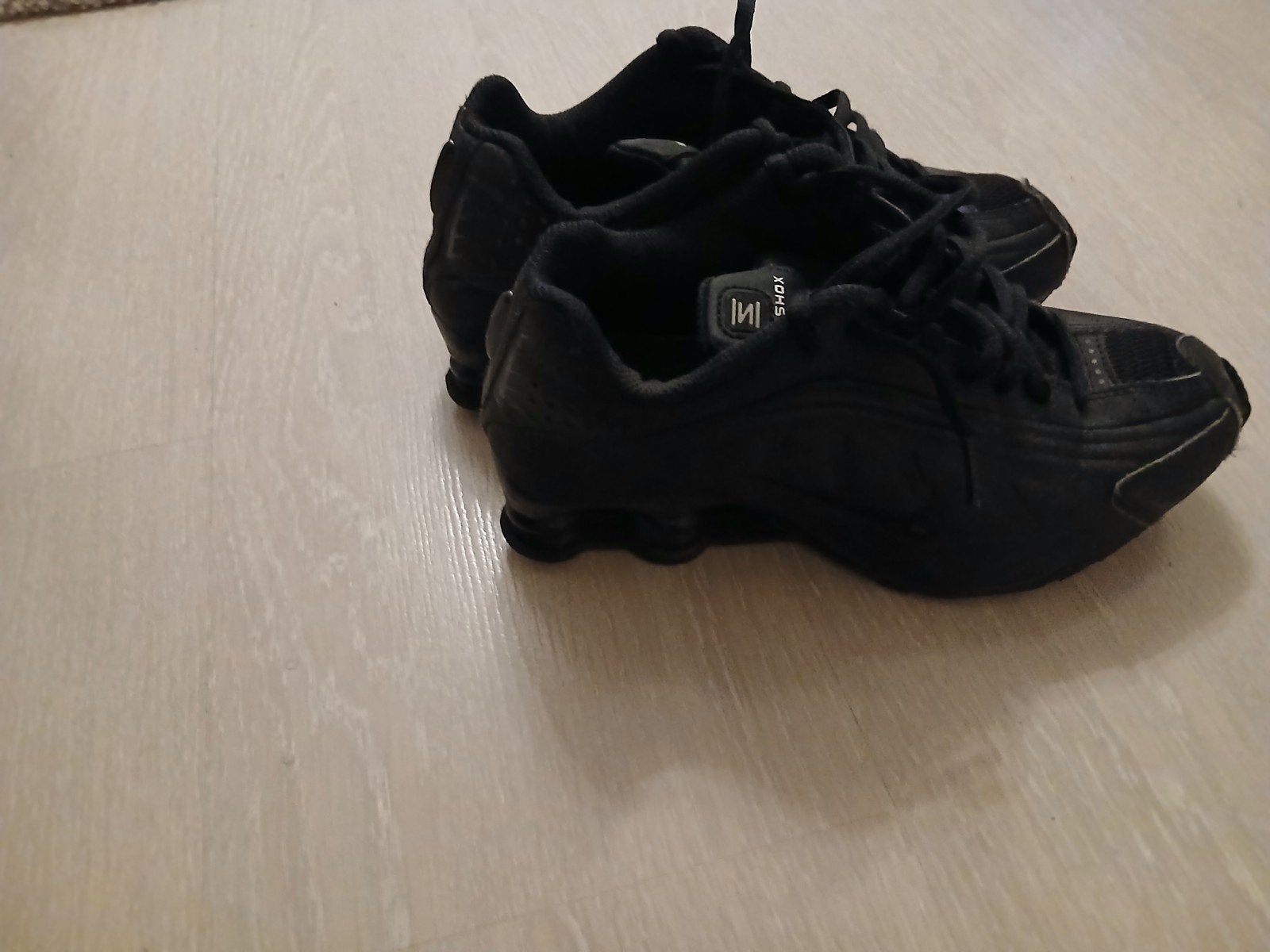 Nike Shox Sneakers Zwart - Maat 36,5, Ophalen, Zwart, Gedragen, Boots