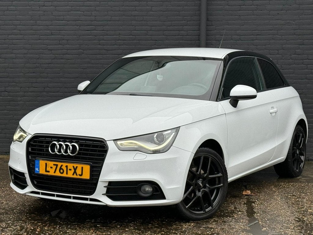 Audi A1 1.2 TFSI S-LINE LED |CRUISE | STOELVER | NAVI| NWE A, Auto's, Audi, Voorwielaandrijving, Euro 5, 4 cilinders, 4 stoelen