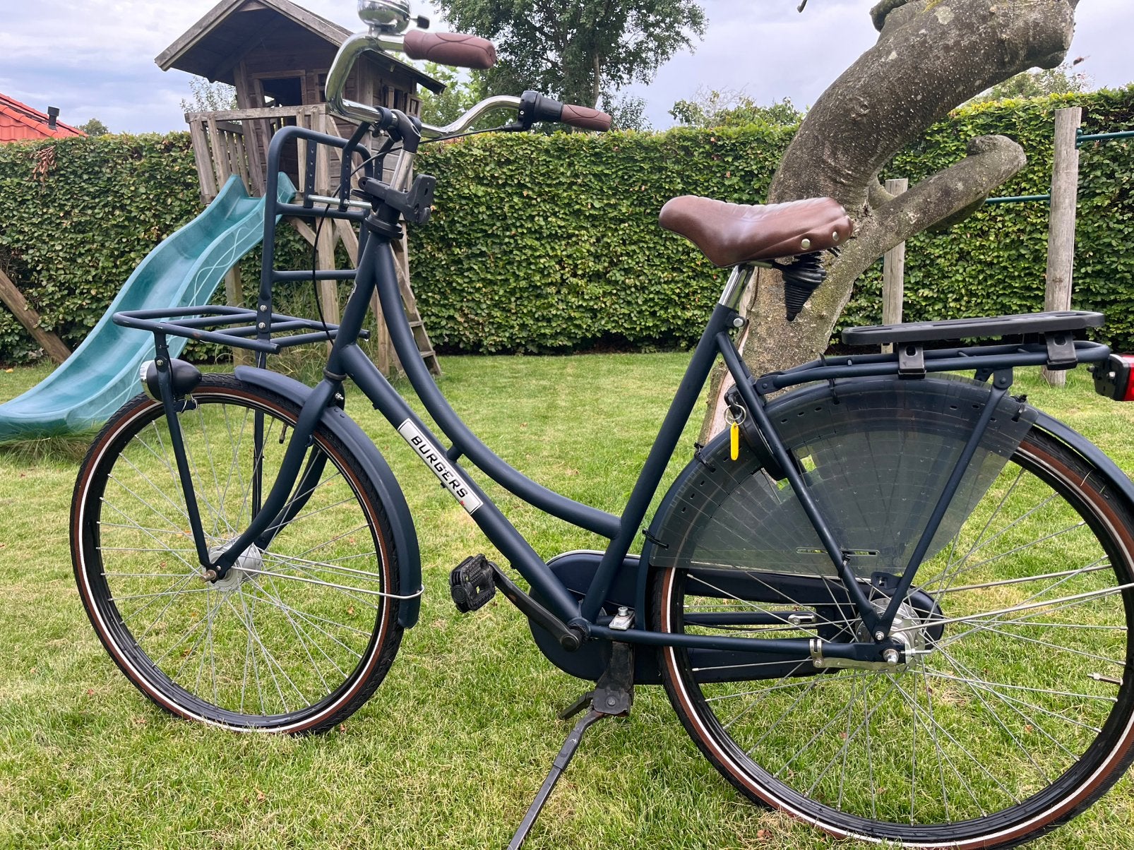 Burger stadsfiets – damesfiets 57 cm – nette staat, Ophalen, Terugtraprem, Versnellingen, 56 cm of meer