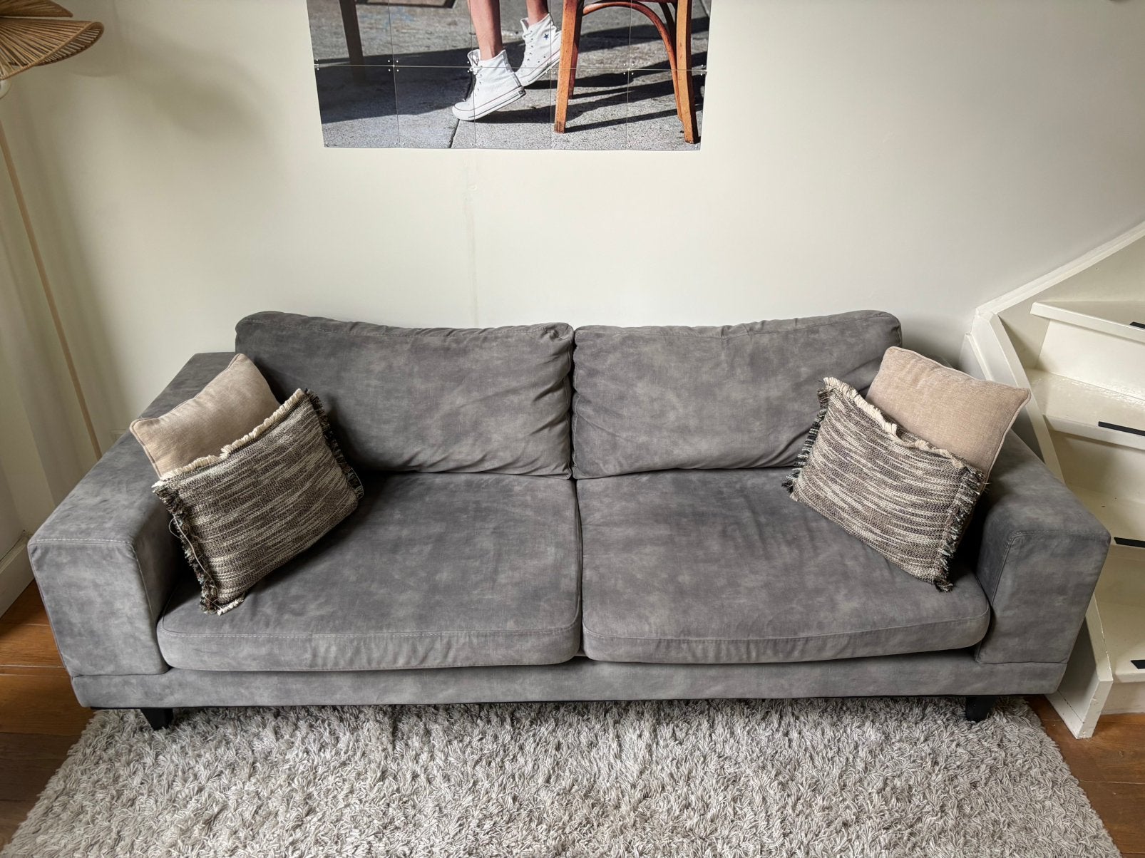 Moderne grijze 3-zitsbank, Ophalen, Driepersoons, 75 tot 100 cm, Zo goed als nieuw