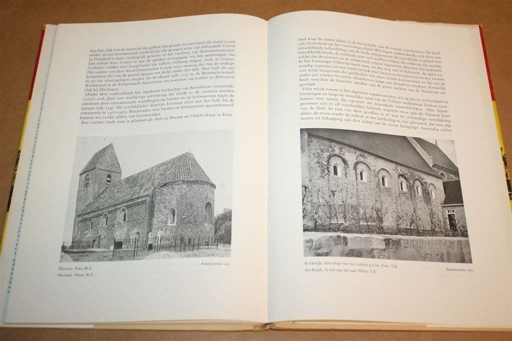 De Romaanse Kerkbouwkunst in De Nederlanden., Ophalen of Verzenden, Gelezen, Architecten